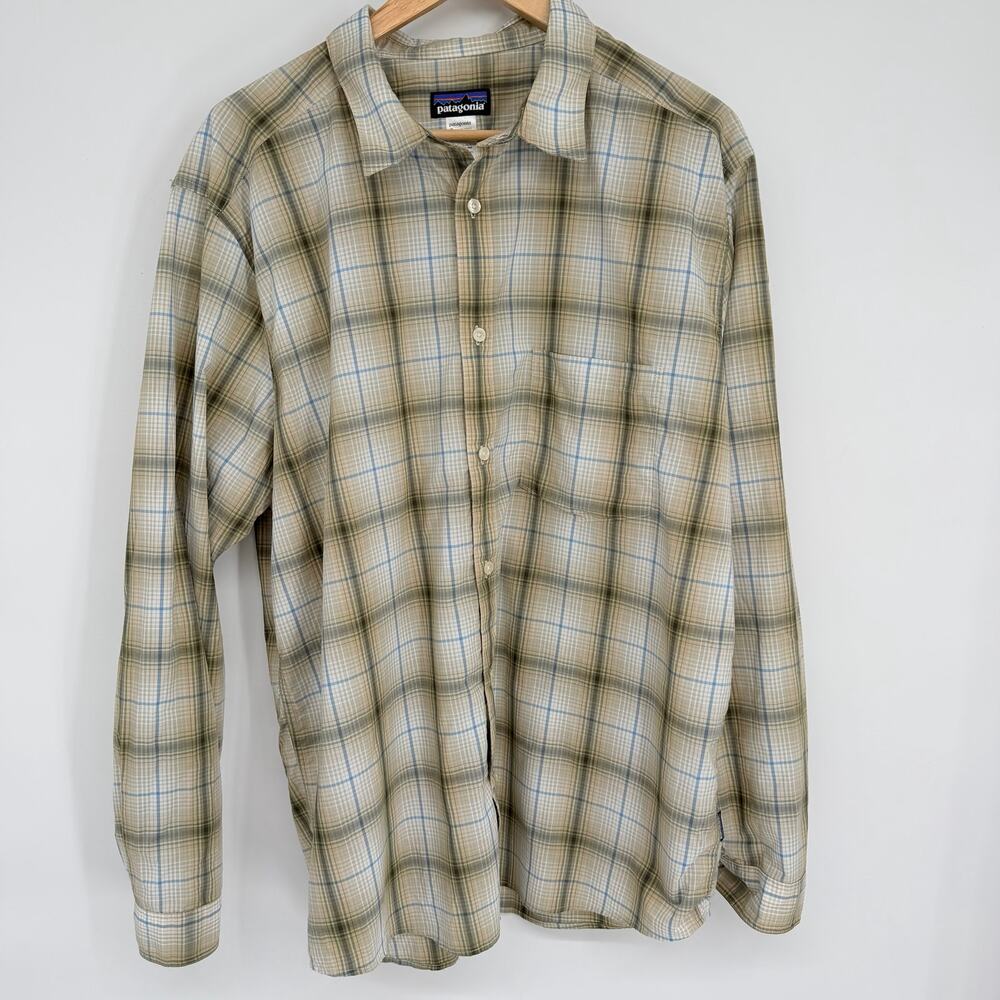 Patagonia Gone Again Shirt Men’s XL Plaid Lightweight Outdoor Active Hiking